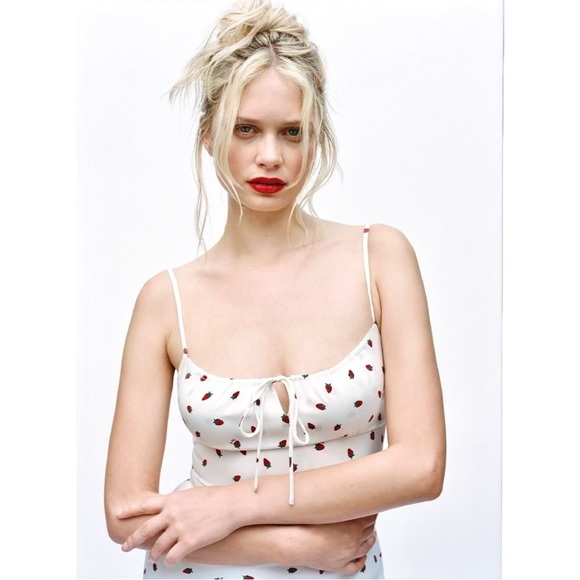 Realisation The Alba - Silk Strawberry Print Fitted Bodice Milkmaid Midi Dress - Picture 10 of 13